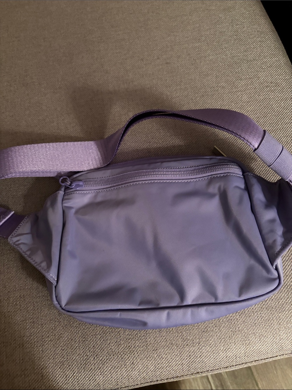 Lululemon large everywhere belt bag - Picture 3 of 4